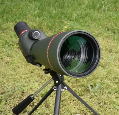 Waterdichte buitenwacht met 20-60x vergroting en 80 mm objectiefdiameter